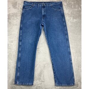Wrangler Rugged Wear Men's Blue Denim Jeans Size‎ 44x34 Straight Leg Classic Fit